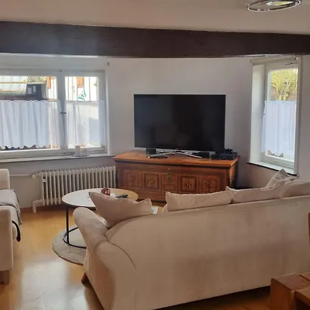 Lindenhof - Zentral Zwischen Marburg Und Giessen-wetzlar